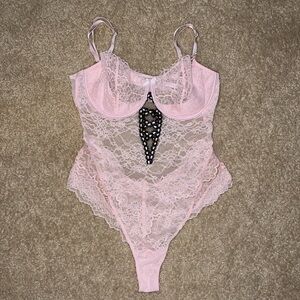 Victoria’s Secret Unlined Teddy